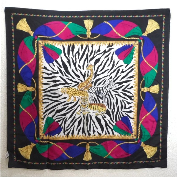 Diane Von Furstenberg Accessories - Diane von Furstenberg Safari Jungle Animal Scarf